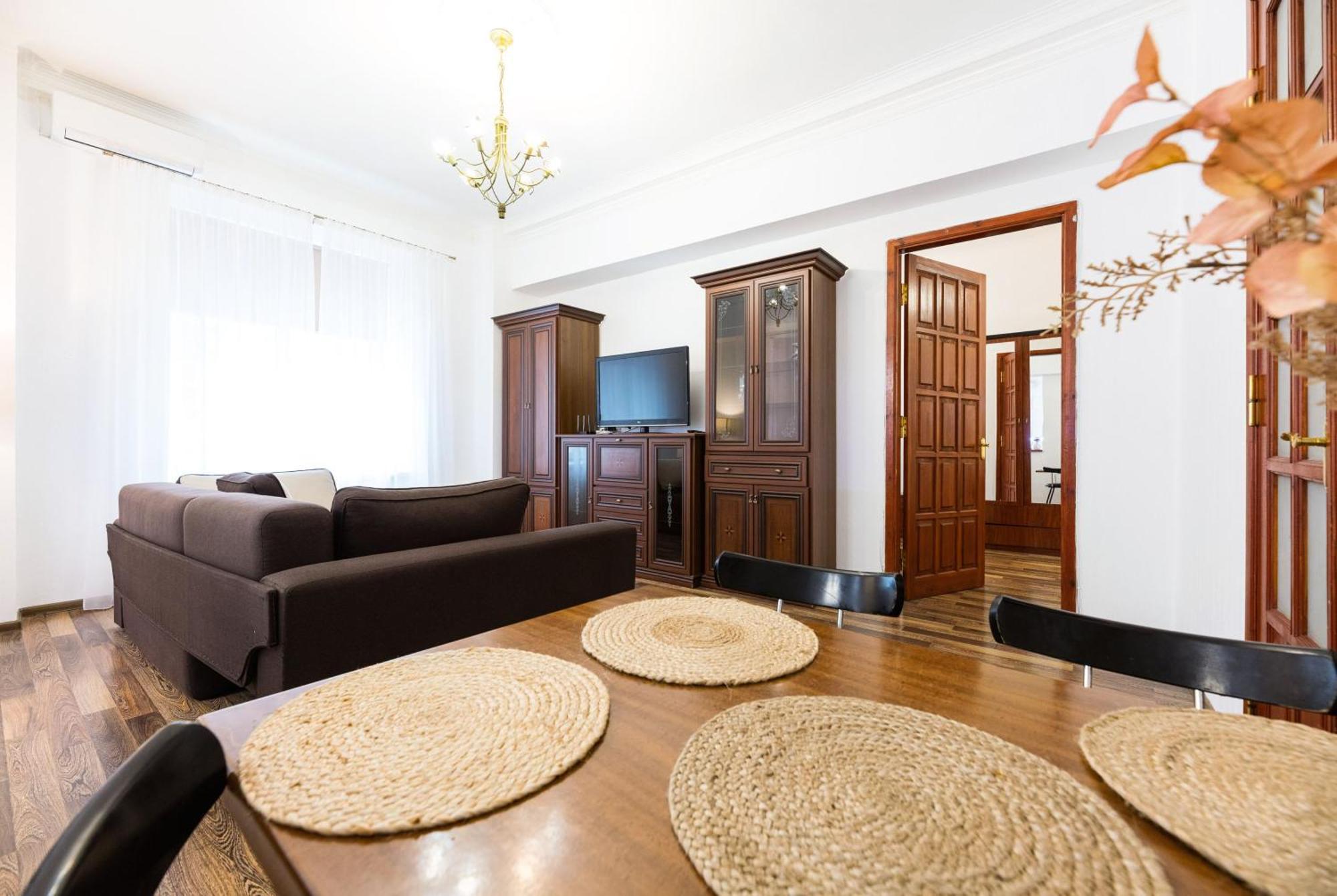 Kyiv Khreschatyk 27 Apartment Eksteriør bilde